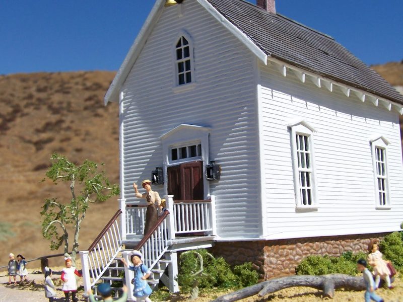 WALNUT GROVE SCHOOL HOUSE MODEL from Little House on the Prairie TV series